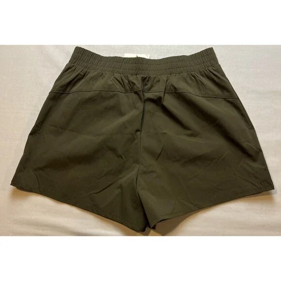 Halara Nylon Women’s Short Zipper Pockets Medium NWT - Picture 2 of 4